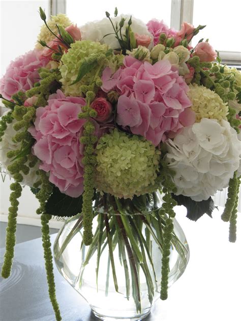 hydrangea lisianthus roses and hanging amaranthus in 2020 with images hydrangea