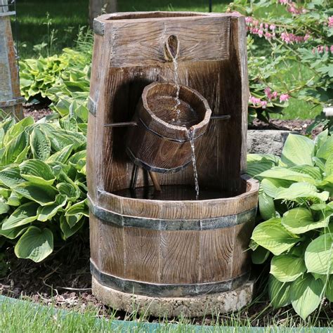 Sunnydaze Outdoor Water Bucket And Barrel Garden Fountain Outdoor Wall