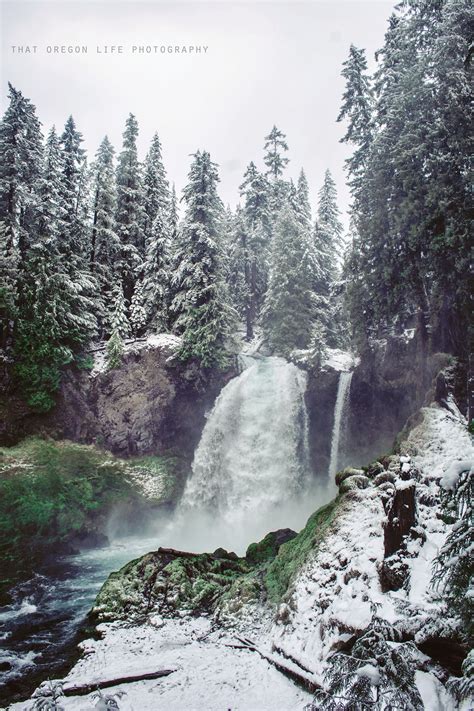 Koosah Falls Are Located Along The Mckenzie River In The Cascade