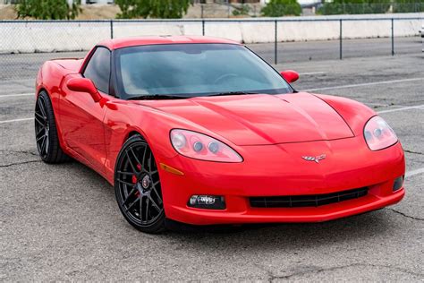 Chevrolet Corvette C6 Red Curva C300 Wheel Front