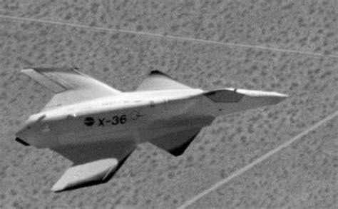 Boeingmcdonnell Douglas X 36 Tailless Fighter Agility Research