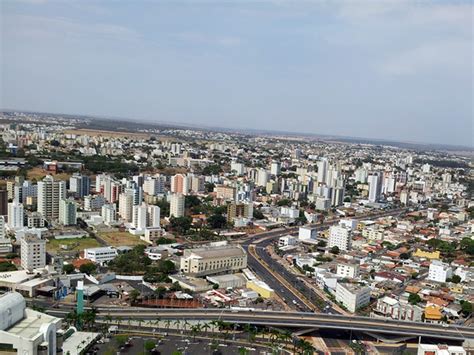 * cifras se van actualizando retroactivamente. Uberlândia tem mais 496 novos casos e 12 mortes pelo COVID