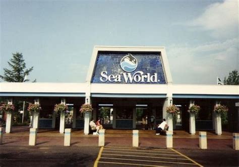 Front Gate Through The Years From Seaworld Ohio To Wildwater Kingdom