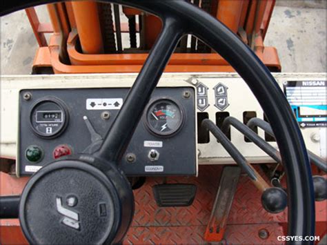 Sistem hidrolik pada forklift 5. Perusahaan Penyedia Training Forklift | SIO Forklift ...