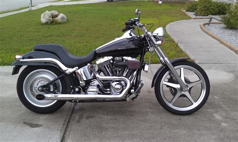 I have a 2002 softail deuce and i want to get a new set of tins and i am doing so peace by peace. Softail Deuce Owners- post them pics... - Harley Davidson ...