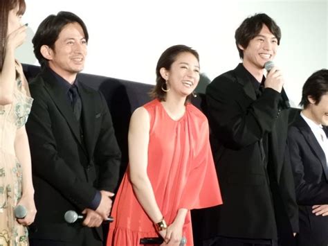 Последние твиты от 福士蒼汰スタッフ（公式） (@fukushi_staff). 岡田准一を福士蒼汰がべた褒め!師弟愛感じる一幕も セクシー ...