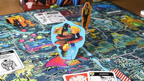 Games Workshops Classic Judge Dredd Board Game Is Back With A New Edition After Years