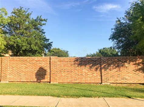 Brick Screen Walls And Sound Walls In Dallas Fort Worth Area Te Stock