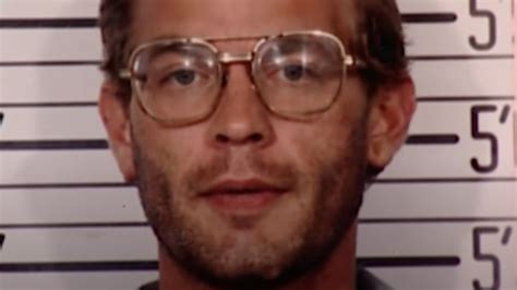 Inside The Horror Show Of Jeffrey Dahmer S Refrigerator Celeb