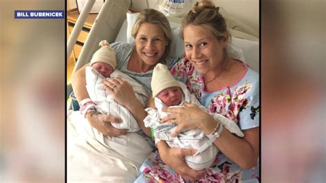 Identical Twins Give Birth 20 Hours Apart In Adjoining Hospital Rooms Good Morning America