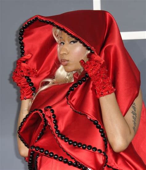 Nicki Minaj 2012 Grammys Red Carpet