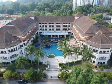 Prices and availability subject to change. Lumut Suites Sdn Bhd, Malaysia - reviews, prices | Planet ...