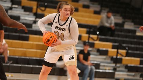 Free Throws Key For Womens Basketball In Victory Over St Augustines Uncp Athletics