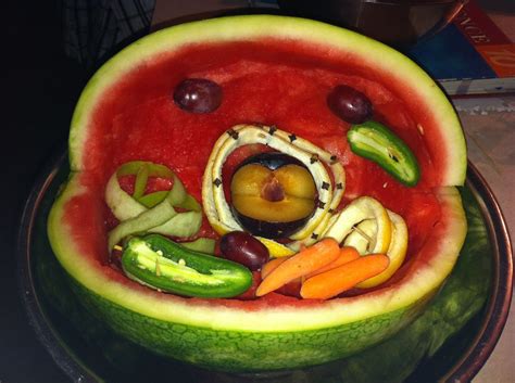 An animal cell is the smallest unit that makes up the varied tissues of animal species. Maquetas de celulas, Celula animal maqueta, Célula animal
