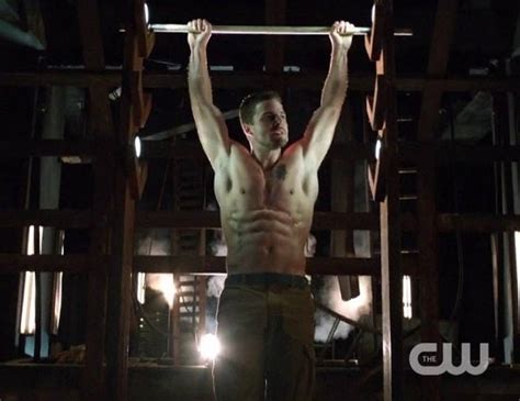Arrow Dc All Access Counts All The Shirtless Scenes