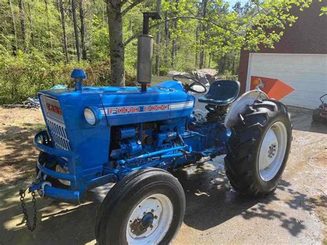 1980 Ford 3000 Farm Tractor Blue Rwd Automatic Classic Ford 3000 Farm