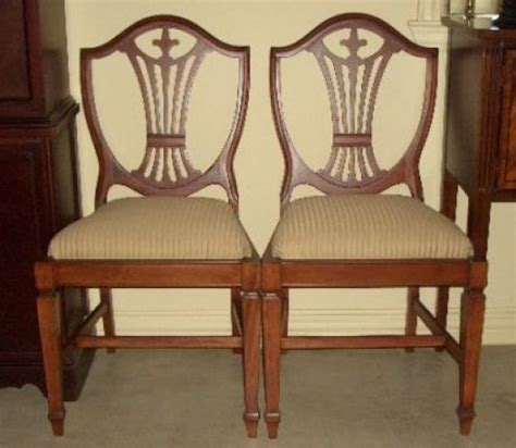 Use this guide to learn how to identify the different styles. Duncan Phyfe Dining Chairs Sheild Back
