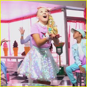 JoJo Siwa’s New Music Video for ‘Kid in a Candy Store’ is Out Now