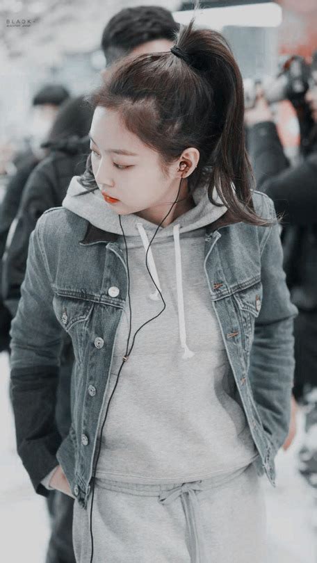 Check out this fantastic collection of jennie kim wallpapers, with 56 jennie kim background images for your desktop, phone or tablet. jennie kim wallpaper | Tumblr