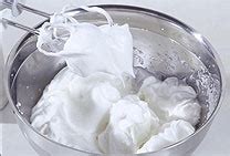 Maybe you would like to learn more about one of these? Eischnee schlagen - so geht's Schritt für Schritt - LECKER.de
