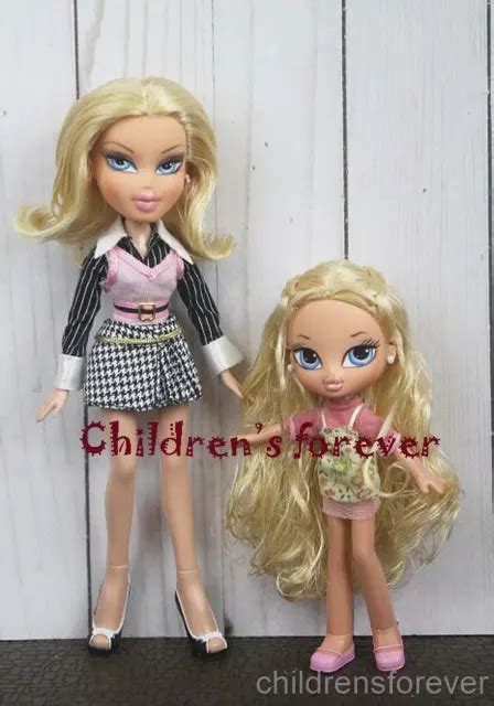 Bratz World Familiez Cloe And Her Sister Sonya Doll W Fashion Outfit