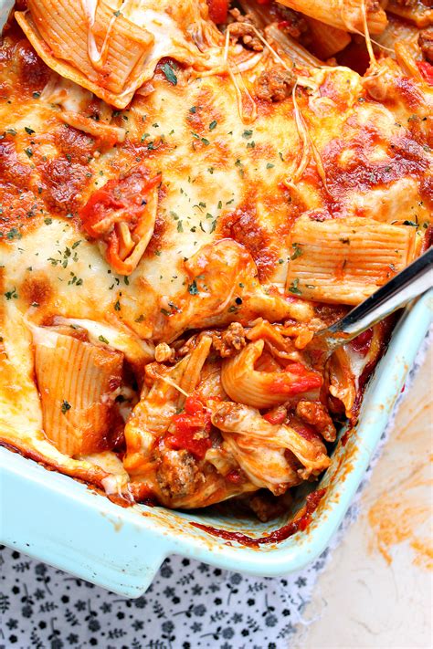 Easy Cheesy Pasta Bake With Sausage And Peppers