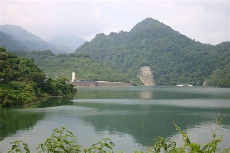 沖繩自由行這麼方便，沖繩景點又那麼多，一天怎麼會夠呢？ asiayo 為你挑選出top 20 的沖繩民宿，間間有特色，高 cp 值沖繩住宿選擇，現在就開始用豐富的沖繩景點規畫屬於你的沖繩旅遊吧! 曾文水庫-台南市楠西區-旅遊景點-(VR 實景旅遊網)