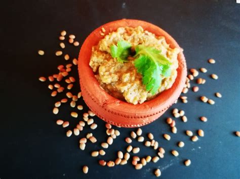 Horse gram also known as madras gram, kollu (tamil) or hurali (kannada) or ulavalu (andhra) in south india and kulthi or kulith (north india) is a super food in itself. kollu paruppu recipe - how to cook horse gram recipe ...