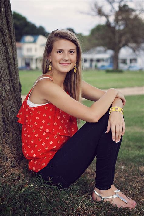 High School Senior Portraits Appomattox Manor Hopewell Virginia Outdoor Session High