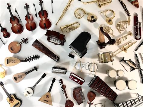 Miniature Musical Instruments 54 Copper Plastic Catawiki