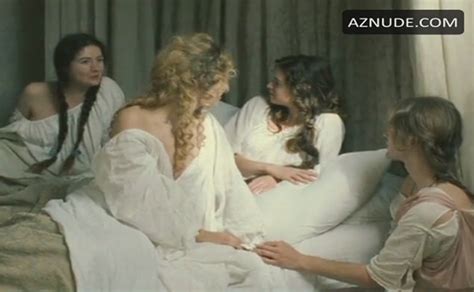 Stephanie Crayencour Breasts Scene In The Romance Of Astrea And Celadon