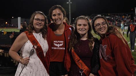 High School Replaces King Queen With ‘homecoming Royalty After 2