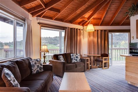 Whether you're looking for a truck…. Where to Stay near Smith Rock State Park Oregon - Roam ...