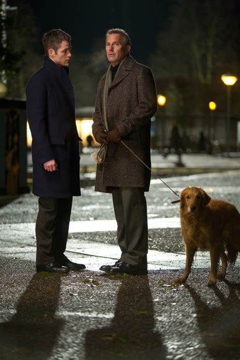 Chris Pine 和 Kevin Costner In Jack Ryan Shadow Recruit 电影 图像 照片 从
