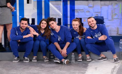Il ragazzo è ricoverato in condizioni molto gravi a causa di un'emorragia cerebrale scatenata da. Amici 16 anticipazioni prima puntata Serale del 25 marzo ...