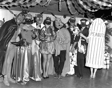 Vintage Halloween Party 4 Flashbak