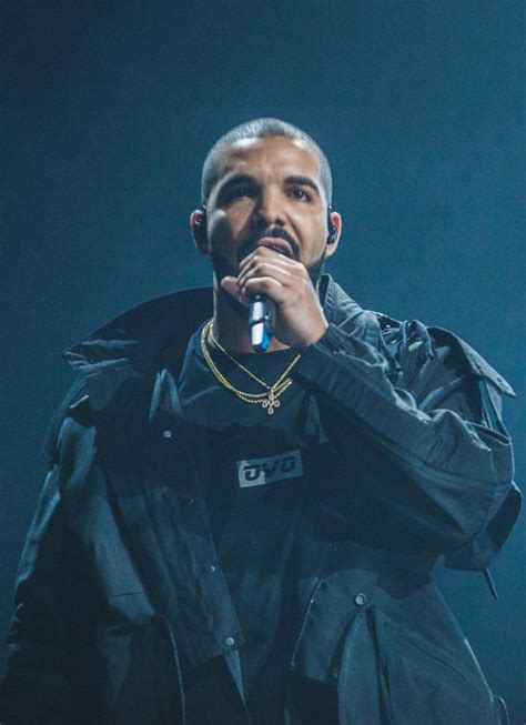 Canadian Rapper Drake Will Be In Nigeria Come March 2020