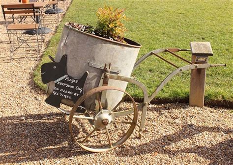 34 Best Wheelbarrow Planter Ideas