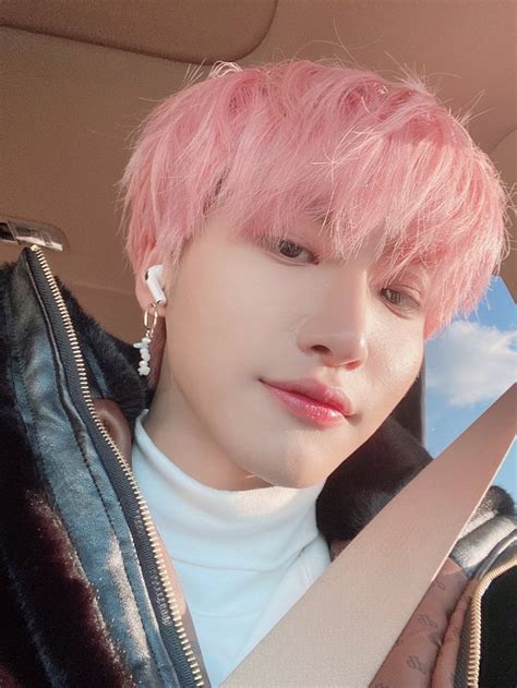 Ateez Photos On Twitter Pink Hair Hair Icon Park Seong Hwa