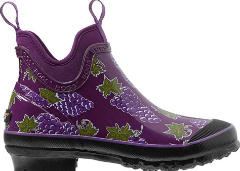 Bogs Garden Shoes Are Functional And Easy On The Eyes Hgtv