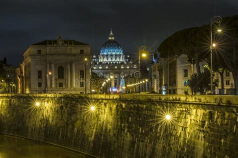 Vatican City At Night Stock Image Image Of Italy Vatican 37826297