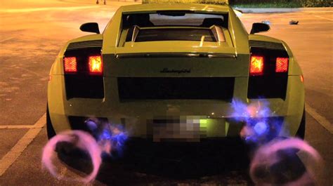 Underground Racing Lamborghini Gallardo Shoots Flames In Hd Slomo Video