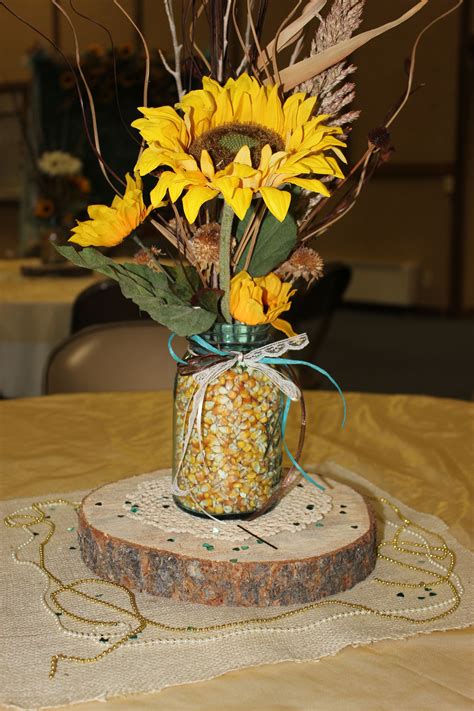 Beautiful Sunflower Arrangement Center Pieces Easy To Make It Rustic Sunflower Wedding