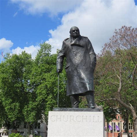 Winston Churchill Statue London