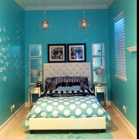 Ideas, blue bedroom with black furniture, light blue and white bedroom, black and… here are a few tiffany blue teen girls bedrooms that would capture any girls heart. Tiffany blue girls bedroom. | Bedroom | Pinterest