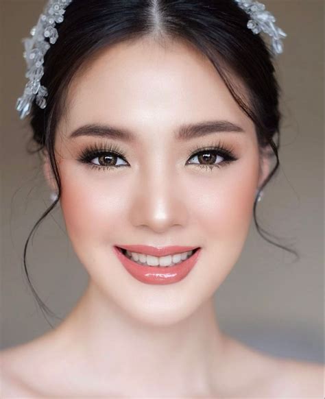 Pin By Thai Thai🇹🇭🇹🇭 On Makeup Simple Wedding Makeup Asian Wedding