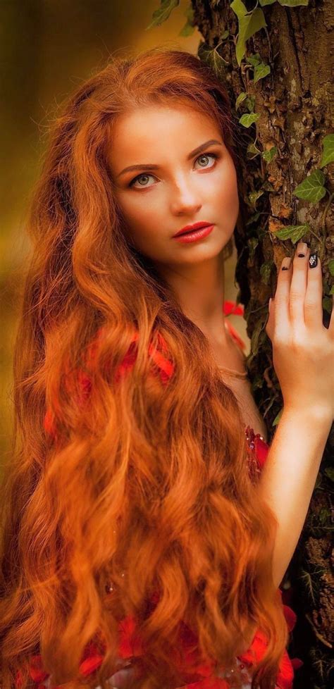 Long Red Hair Girls With Red Hair Super Long Hair Beautiful Red Hair Beautiful Eyes Red