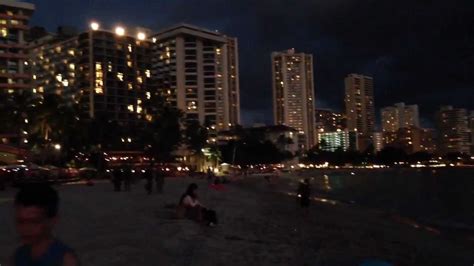 Waikiki Beach Hawaii At Night Youtube