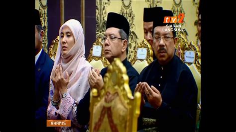 Berdasarkan pengumuman yang dibuat dato' sri mohammad najib bin tun haji abdul razak. LANGSUNG: KHAS ISTIADAT ANGKAT SUMPAH PERDANA MENTERI KE-7 ...