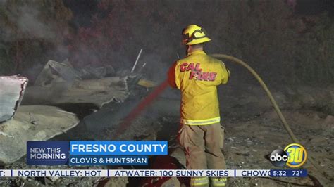 Cal Fire Crews Tackle A Trailer Fire In Fresno County Abc30 Fresno